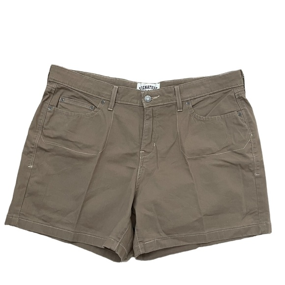 Levis Signature Totally Slimming Brown Denim Dark Khaki Shorts Women’s 16‎ - Picture 1 of 7